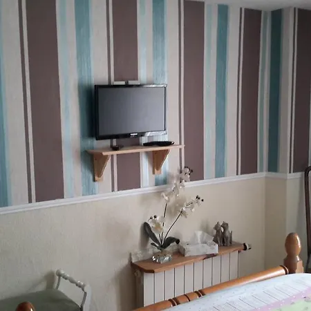 Bed and breakfast Fers A Cheval Aubrometz